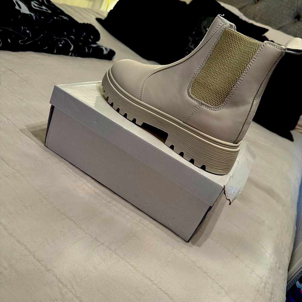 SHEIN booties